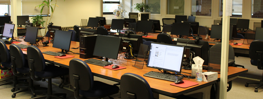 BAC main working area with tables and computers for working space