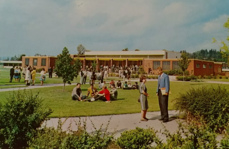 Vintage photo of the LCC Student Center