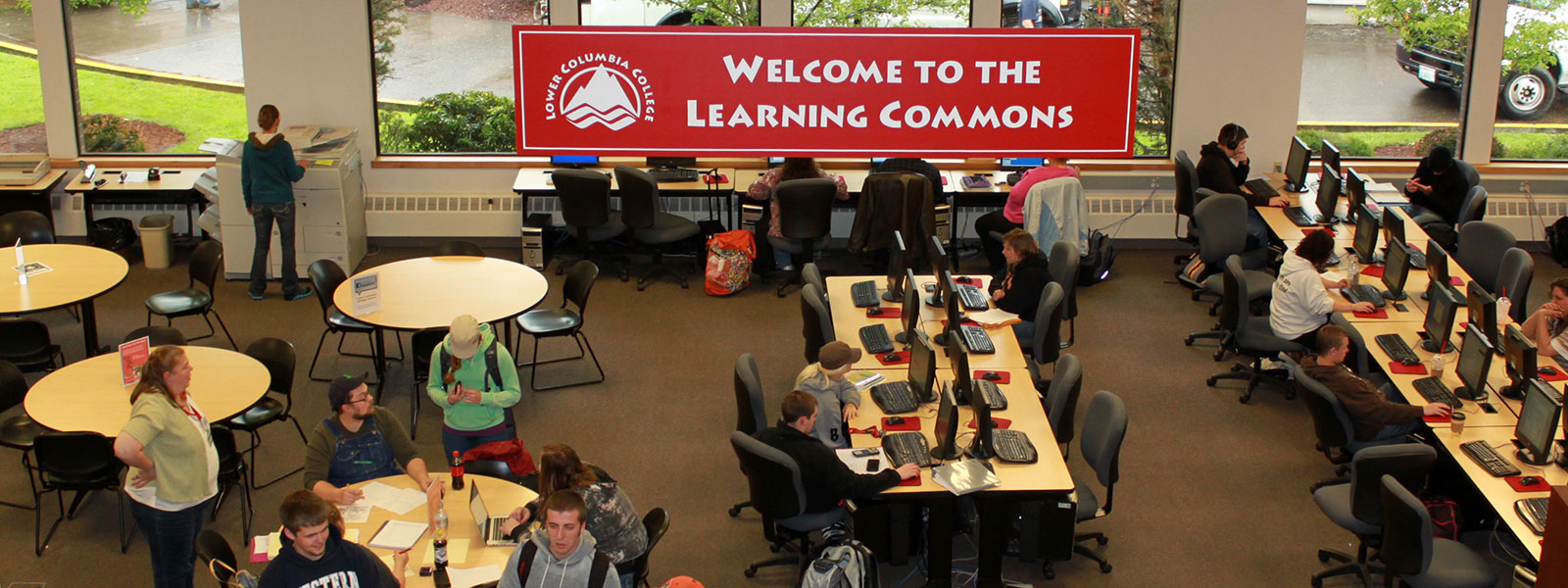 Alan Thompson library learning commons