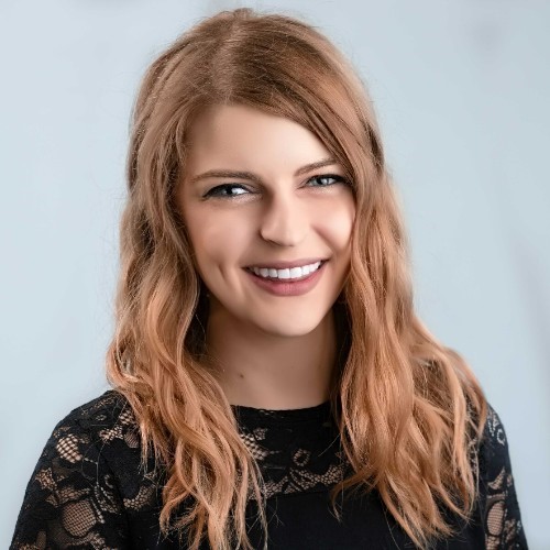 Headshot of Andie Ingram